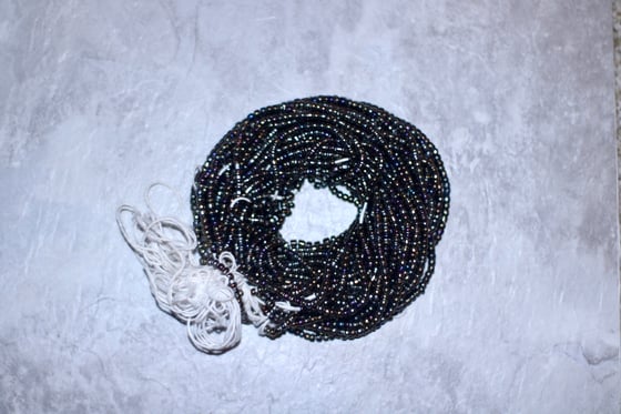 Image of Metallic Tie Waistbead 