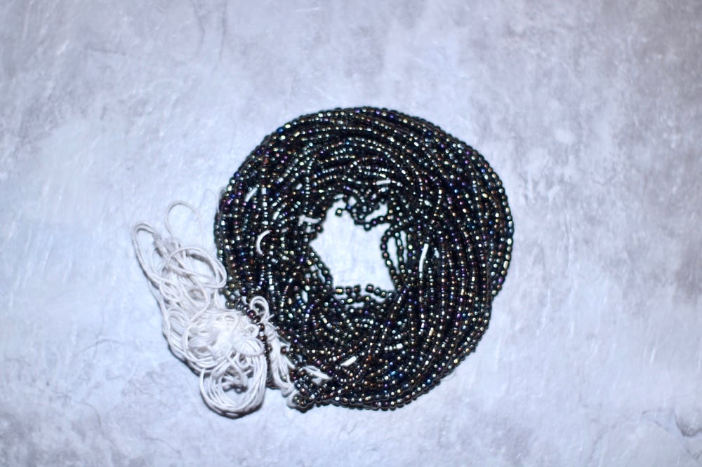 Image of Metallic Tie Waistbead 