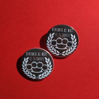 Chapa REVIENTA AL NAZI DE TU BARRIO