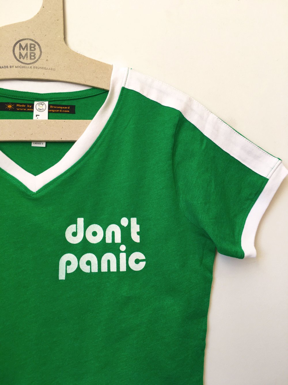 Don't Panic - Ladies PLUS Tee