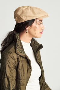 Image 5 of The Brood – Sandstone