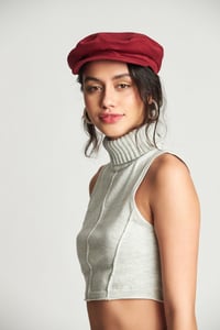 Image 2 of The Fiddler Unst. – Burgundy