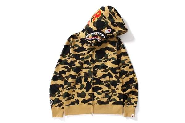 a bathing ape hoodie camo