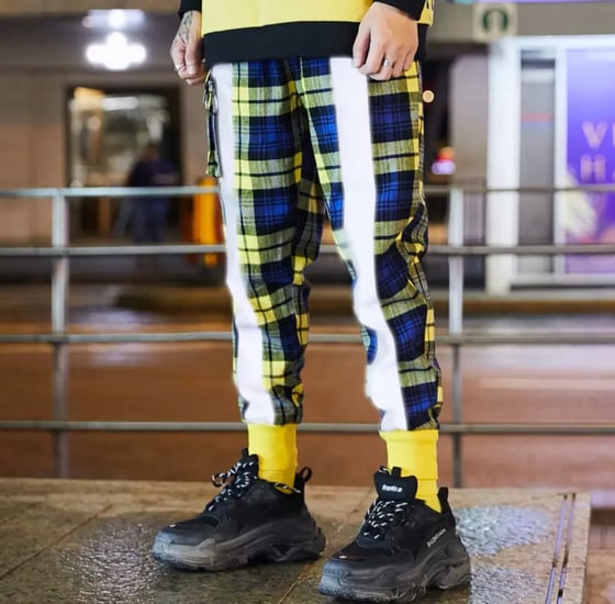 Image of Plaid Phantom 