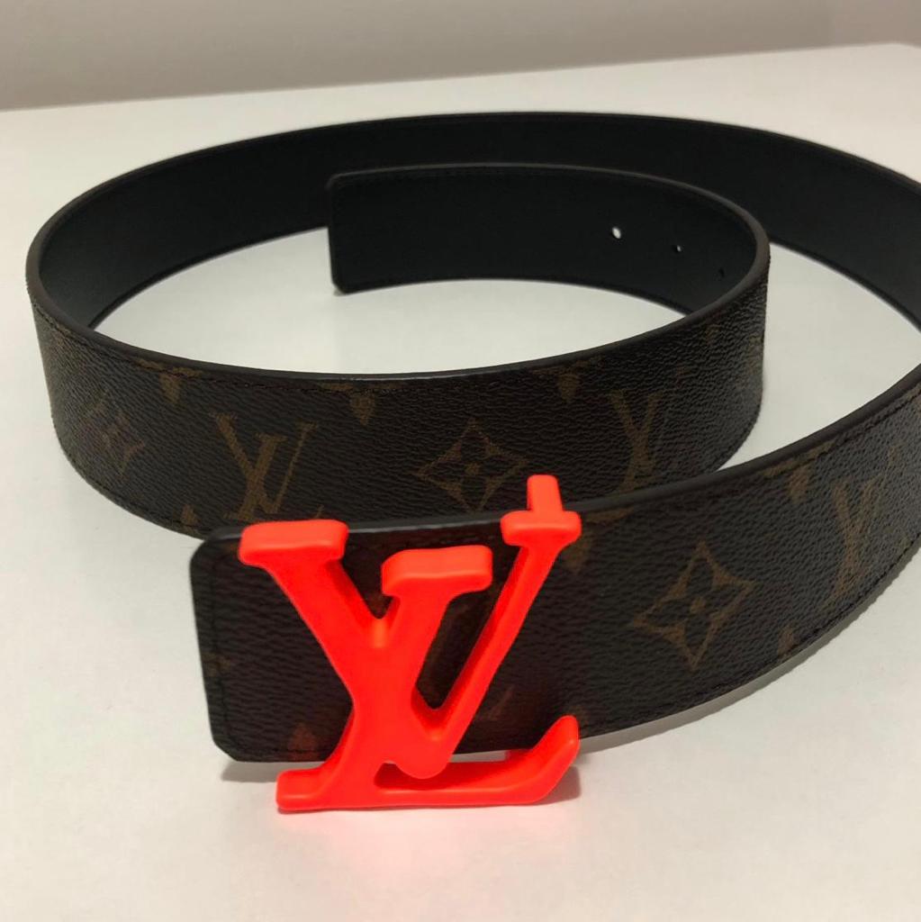 Pre-owned Louis Vuitton Lv Shape Belt Embroidered 40mm Grey