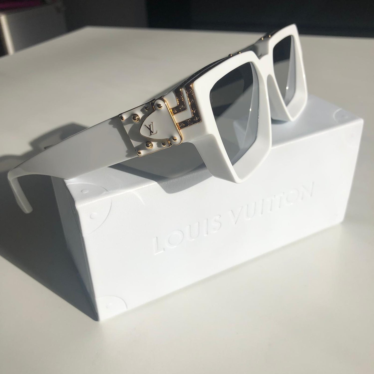Louis Vuitton x Virgil Abloh Sunglasses 1.1 Millionaires &quot;WHITE&quot; | Private Label Concierge