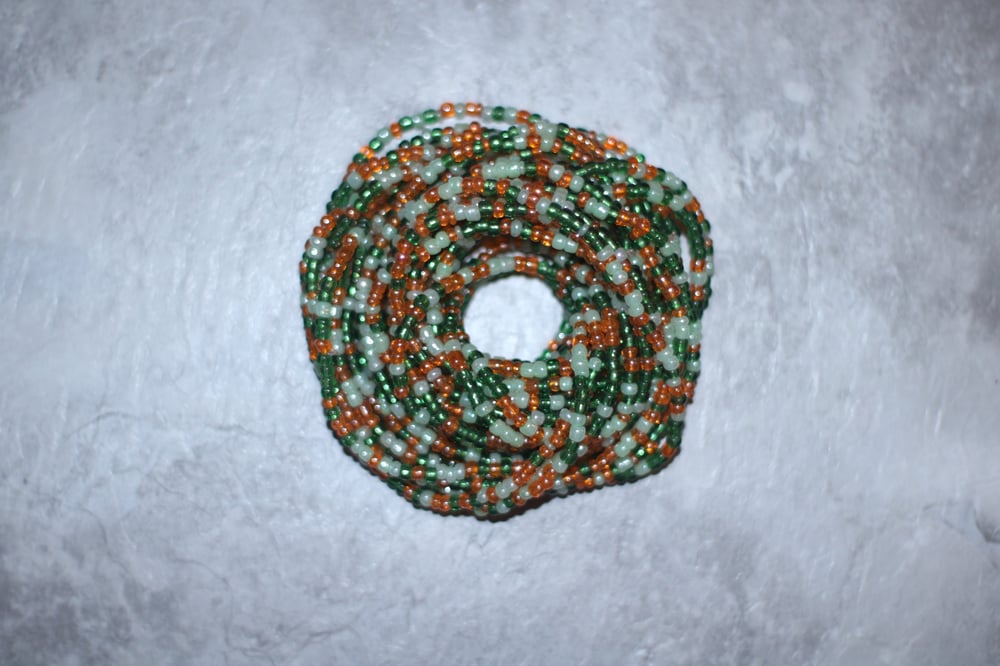 Image of Elastic Green, White, and Orange Waistbead 