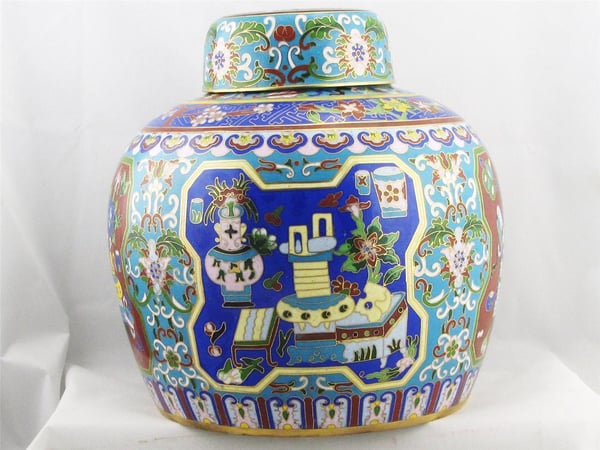 Image of BEAUTIFUL & VINTAGE COLORFUL CHINESE CLOISONNE VASE WITH LID