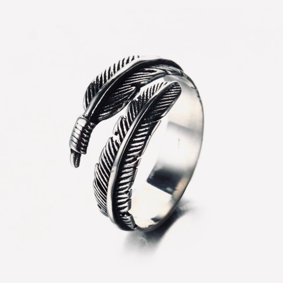 Image of Feather Ring 