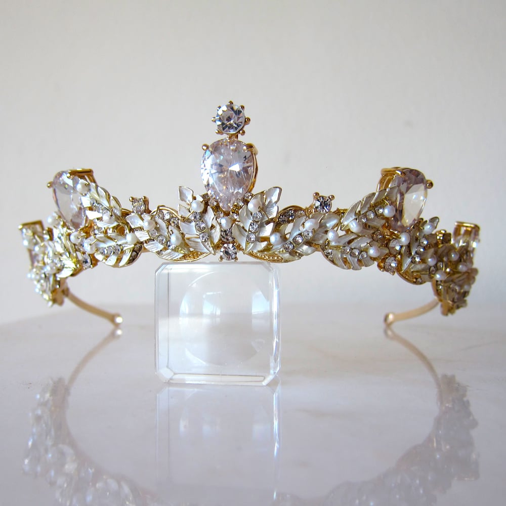 Image of Athena tiara 