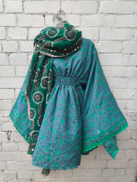 Image 7 of Thassos scarf - Green baby pink trim