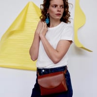 Image 2 of Julienne mini Brown