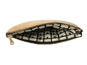 Image of Paula Half Moon Pouch In Natural Cork