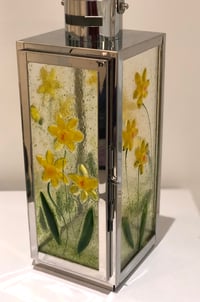 Image 3 of Daffodil Lantern 