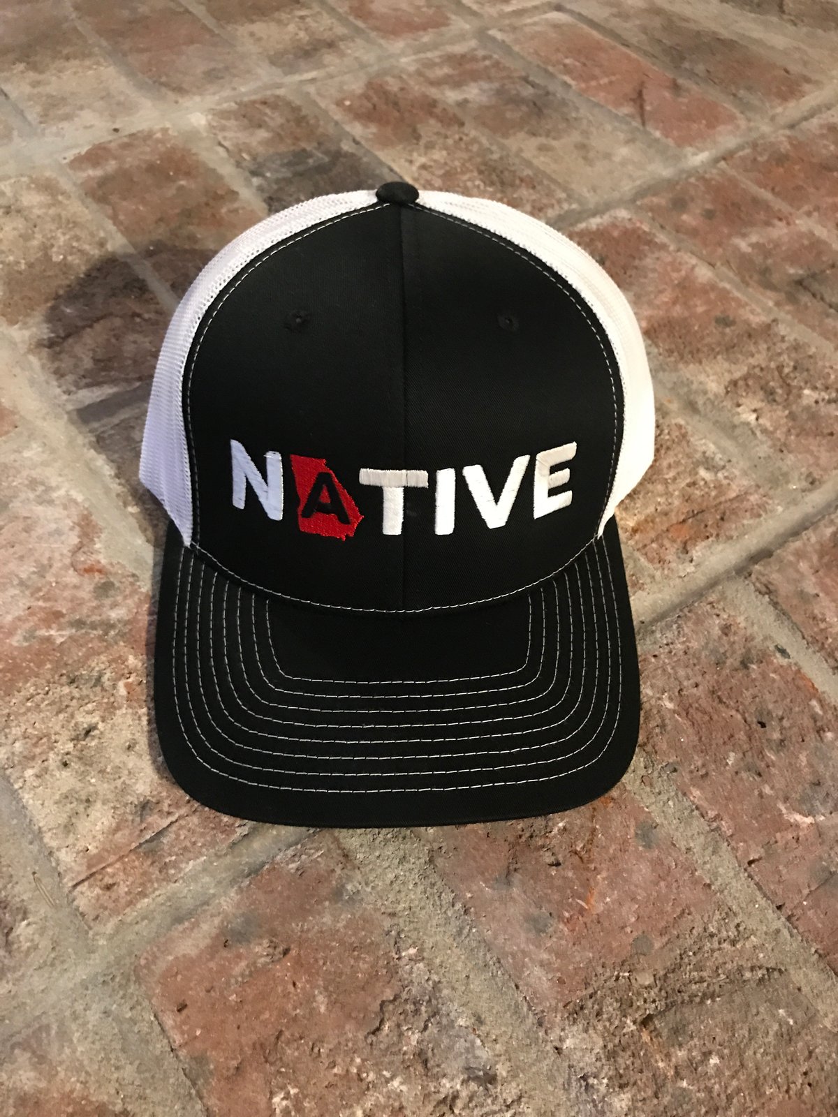 Image of Georgia Native Trucker Hat Black/White/Red