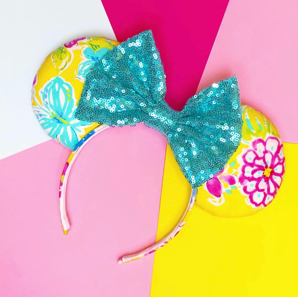 Image of Summer Flowers Ears