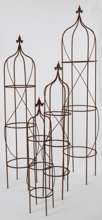 Image 1 of Rusted Garden Obelisk 