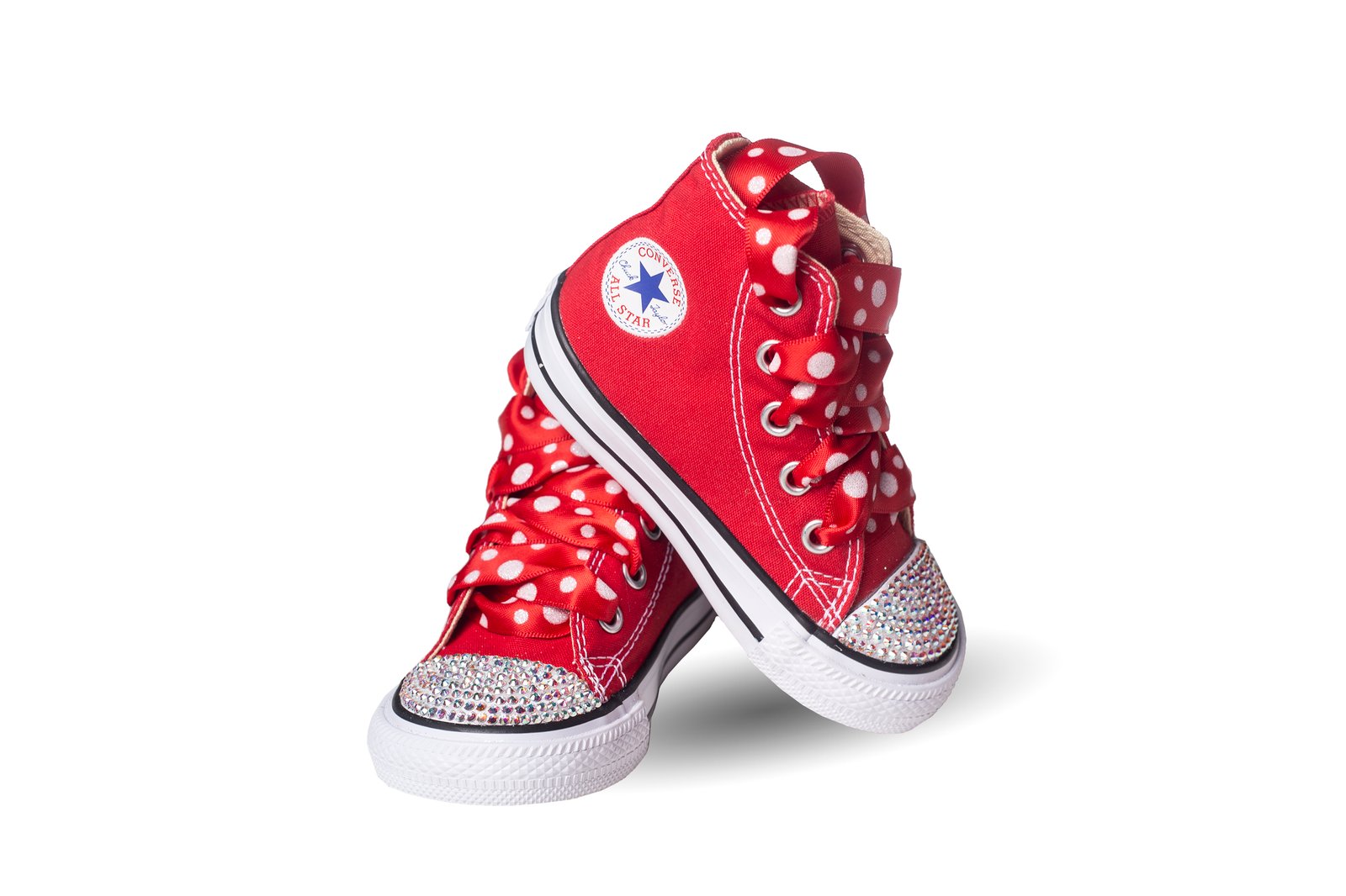 converse with red laces