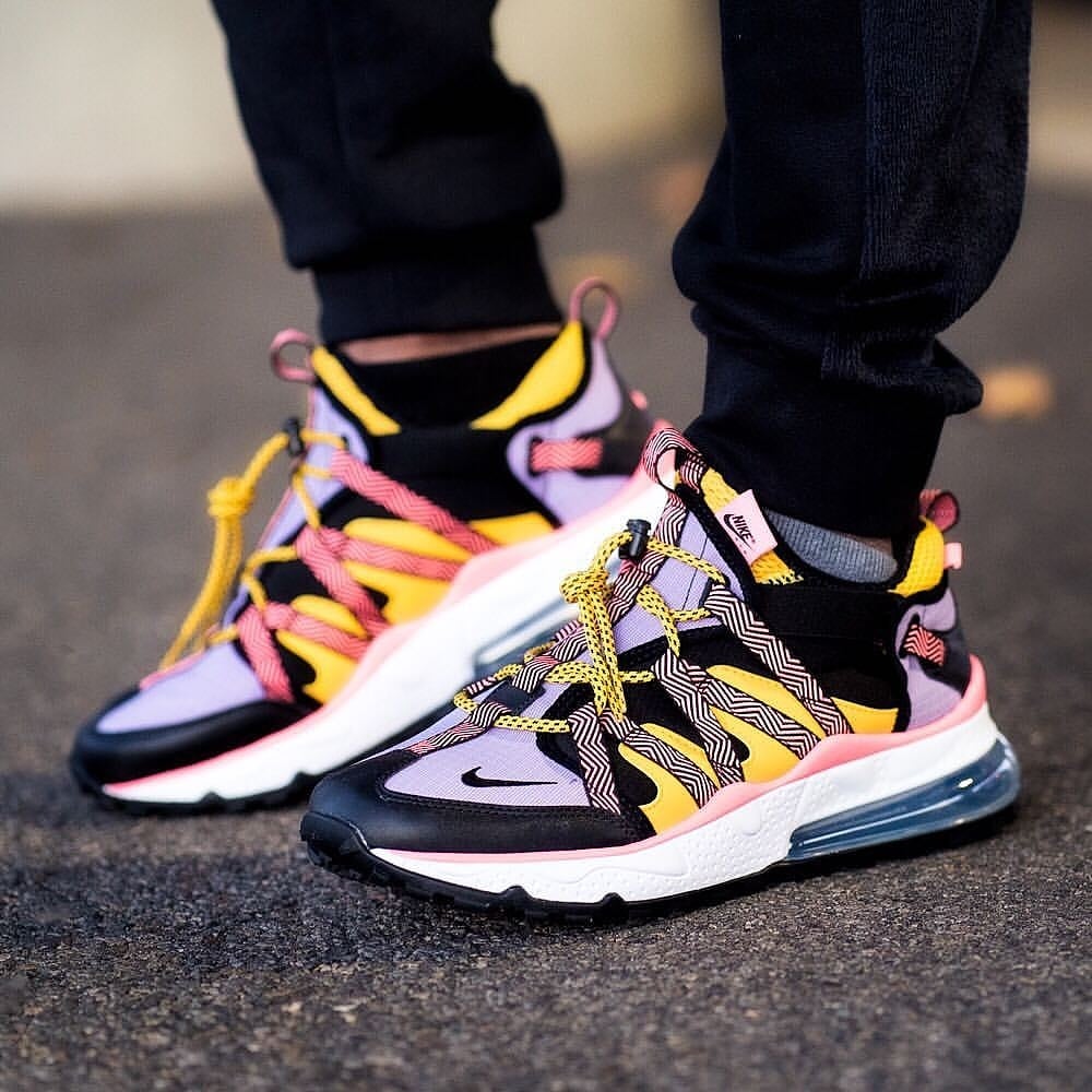 Image of NIKE AIR MAX 270 BOWFIN "ATOMIC VIOLET"