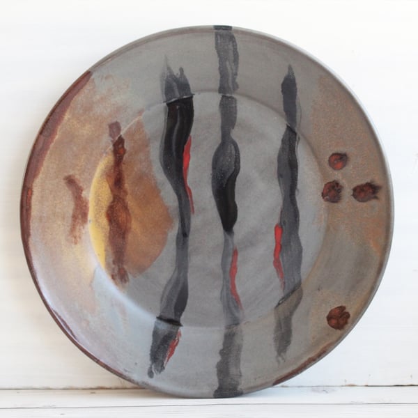 Image of Art Plate in Modern Contemporary Design, Stoneware Pottery Dinnerware Plate, Made in USA