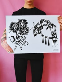 Image 1 of Print Moth / Skull