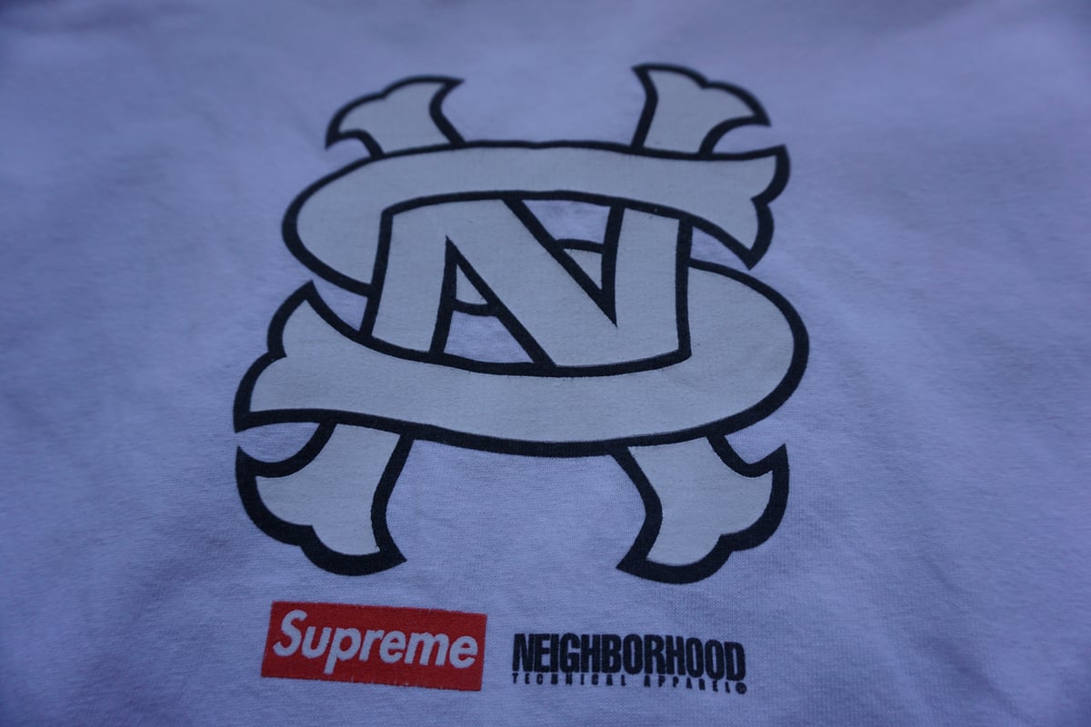 Supreme deals neighborhood tee