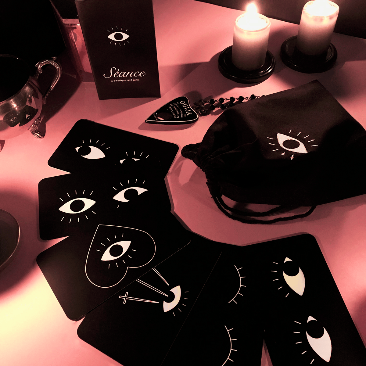 Image of Séance