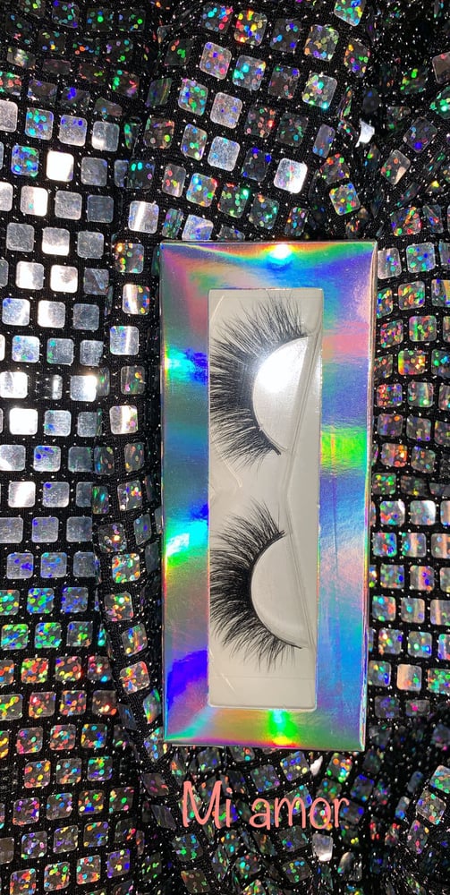 Image of Out-Lashed Lashes Free shipping!