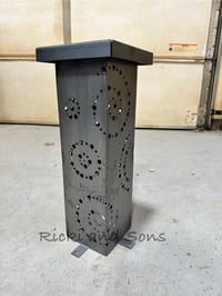 Image 6 of Garden Column - Swirl Design