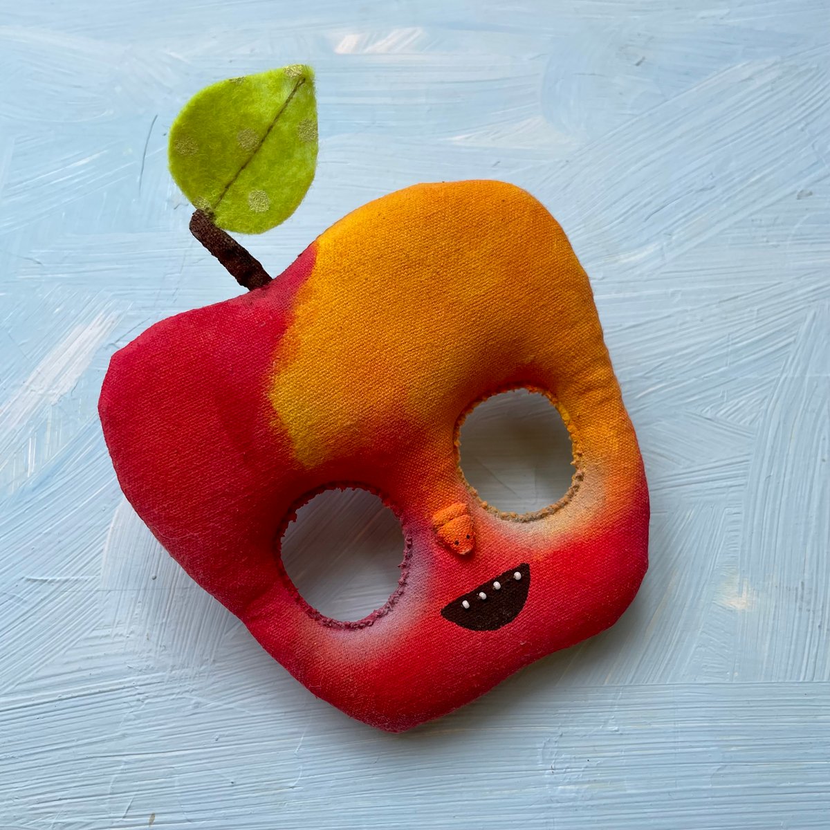 Image of Happy Apple Blythe Mask