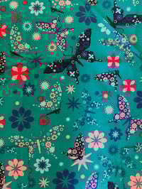 Image 2 of Green / butterfly flower 2pc set