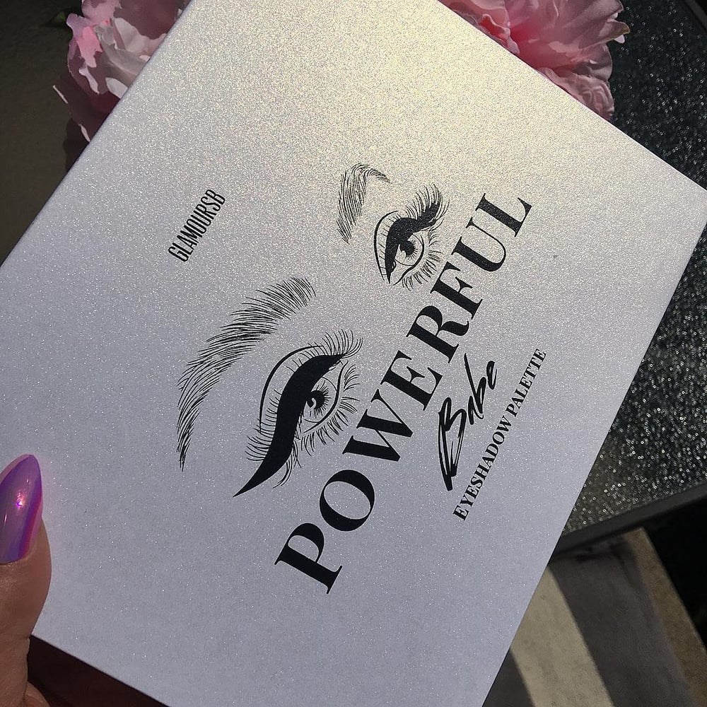 Image of NEW POWERFUL BABE EYESHADOW PALETTE
