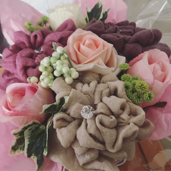 Image of Birdcage Bouquet