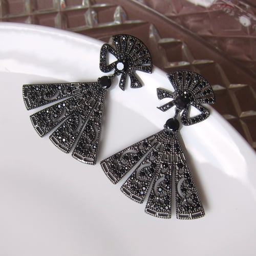 Image of Palais fan earrings