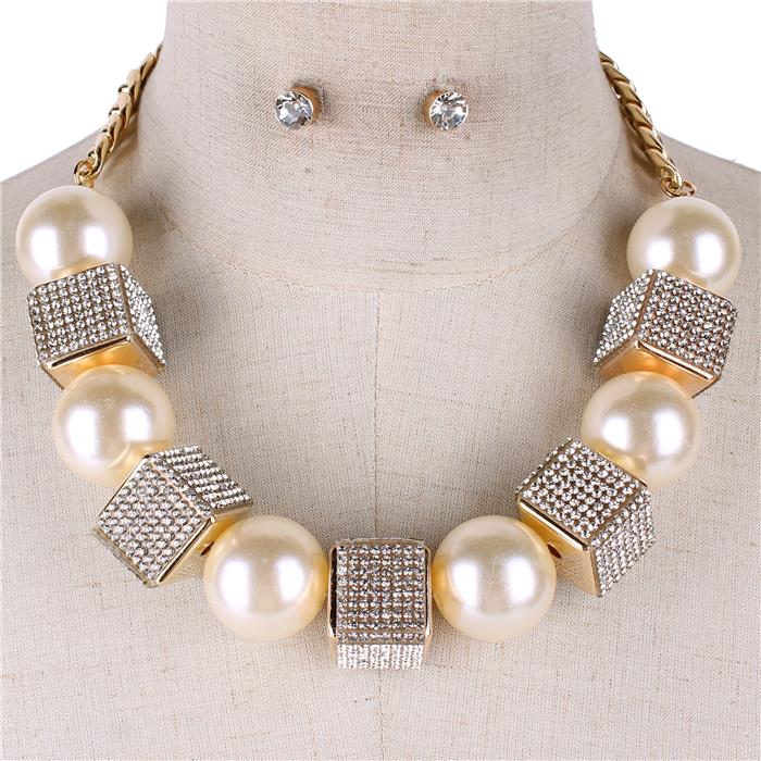 Image of PEARL RHINESTONE NECKLACE SET