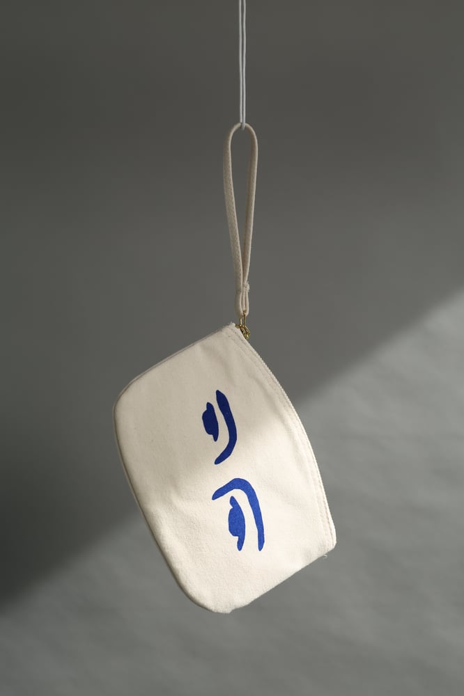 Image of Eyes Pouch