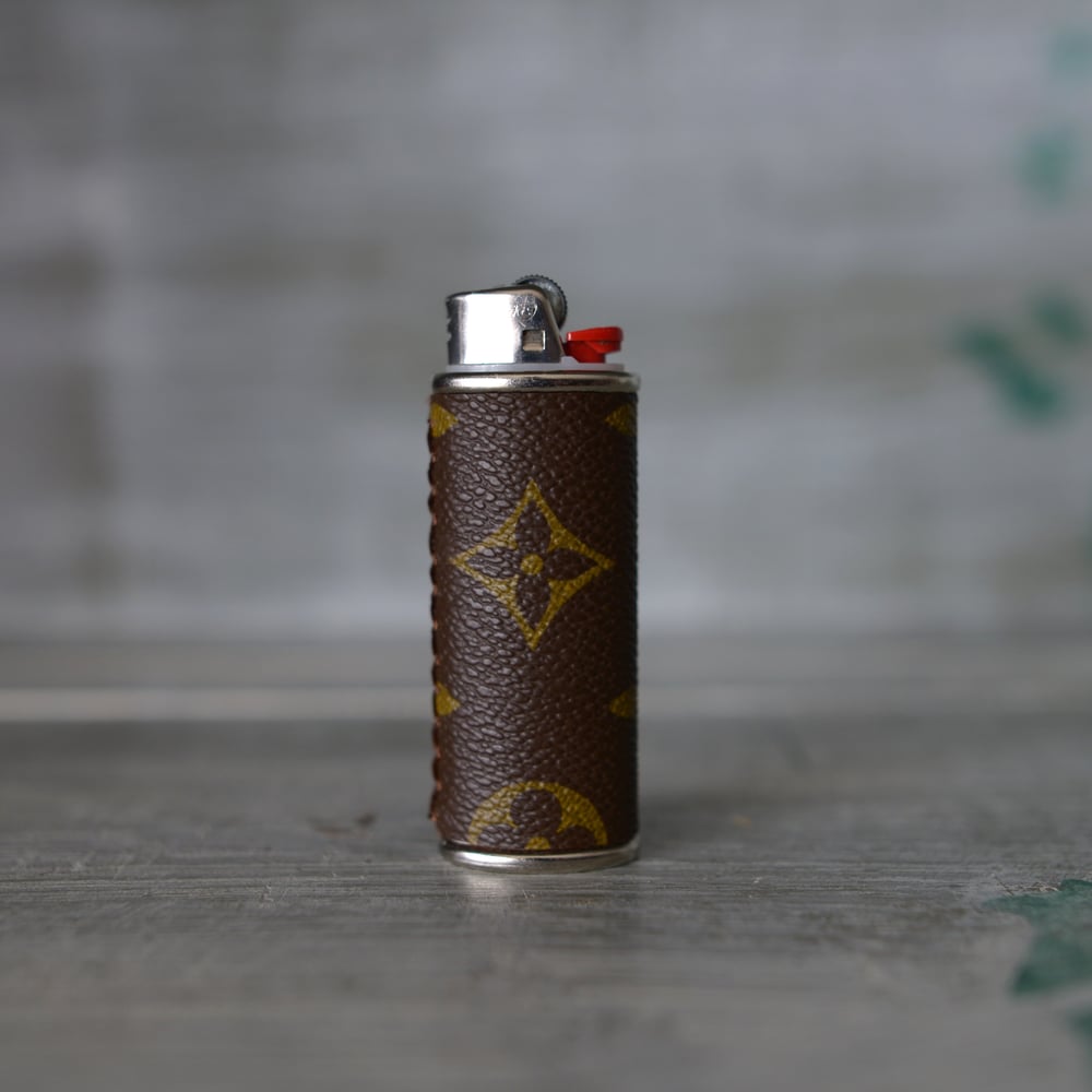 Custom LV Damier Piment Lighter Case