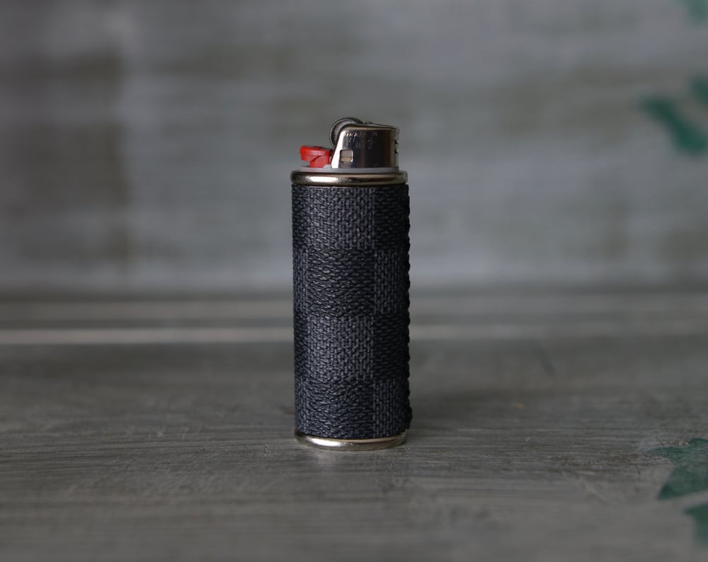 Image of Louis Vuitton Damier Lighter Case(Black)
