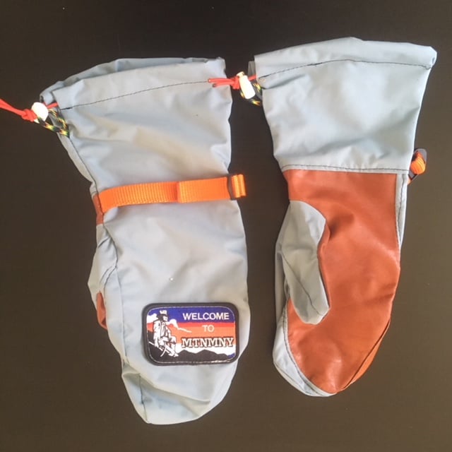Image of Pow Mitt - medium - 07 - Light BLUE/ORANGE