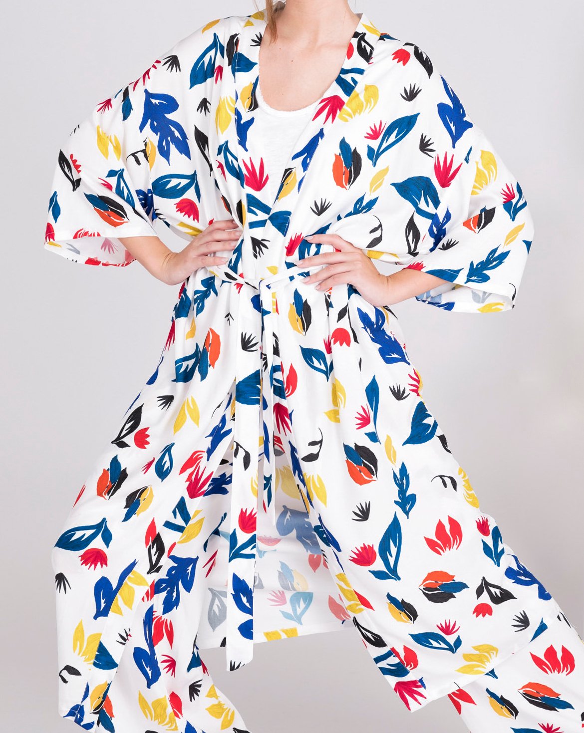 Image of Kimono twill viscose ANGELINE imprimé primaire 139€ -60%