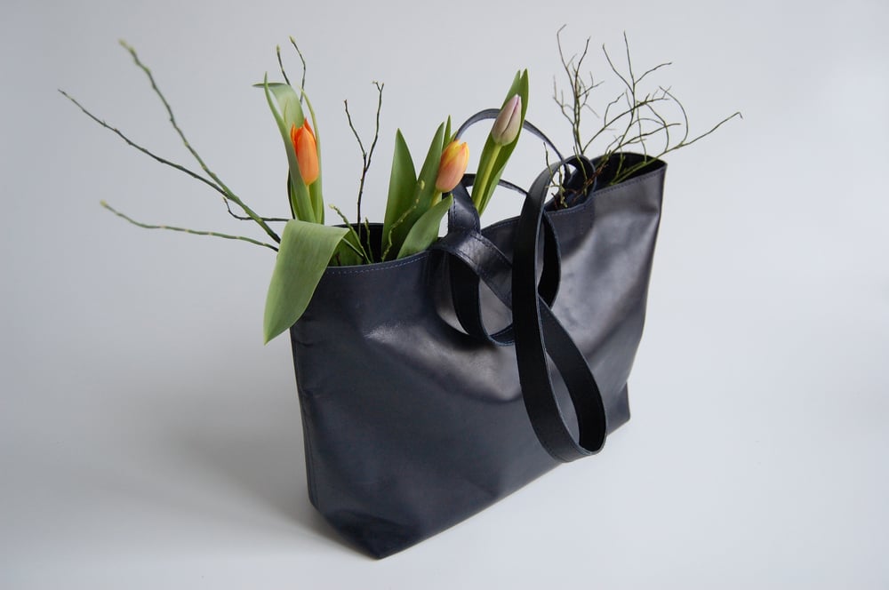 Image of KLEINgross leather shopper blue