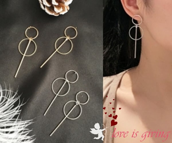 Image of Circle dangle earrings