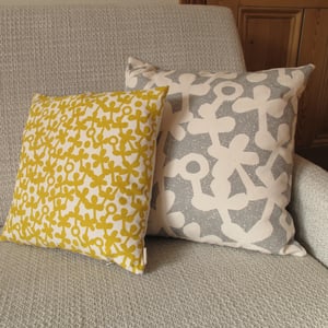 Image of Clover Haze / Clover Cushion