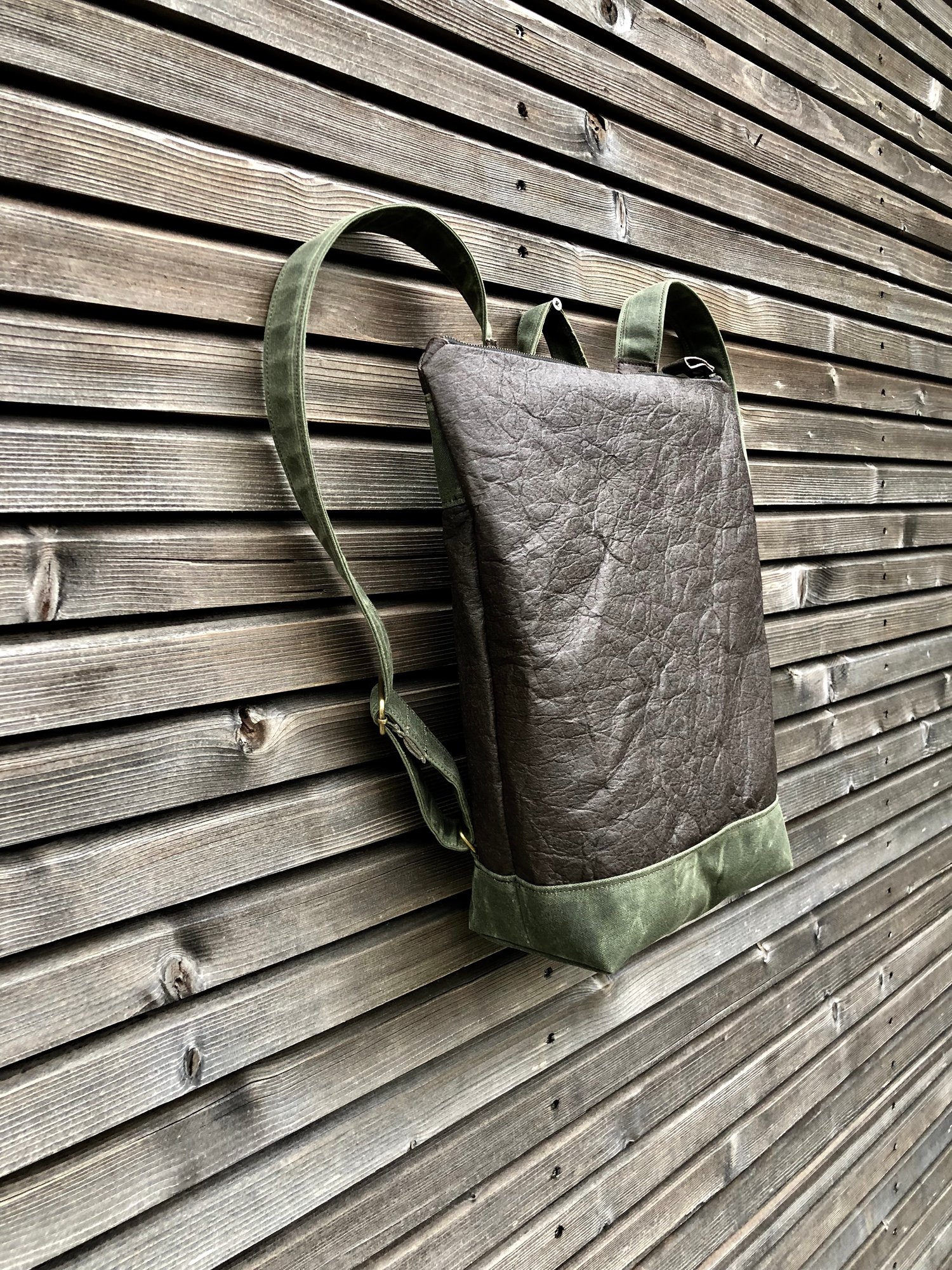 Vegan backpack in Pi atex and waxed canvas medium size