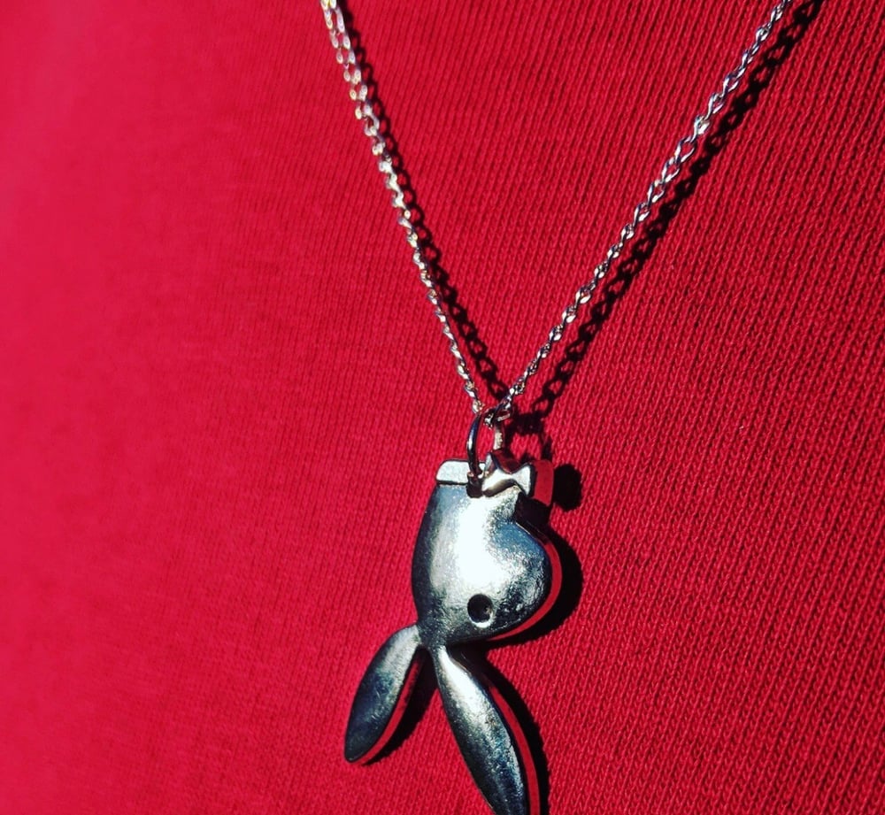 Image of FLIPPED PLAYBOY CHAIN SILVER/GOLD