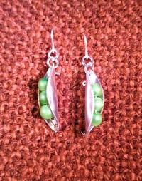 Image 3 of Pea pod Earrings