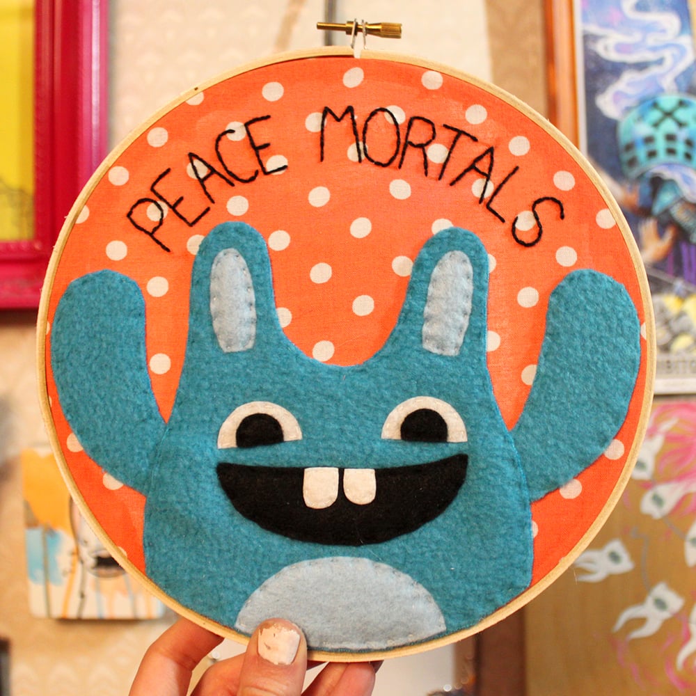 Bingo Bronson Hoop Love & A Sandwich