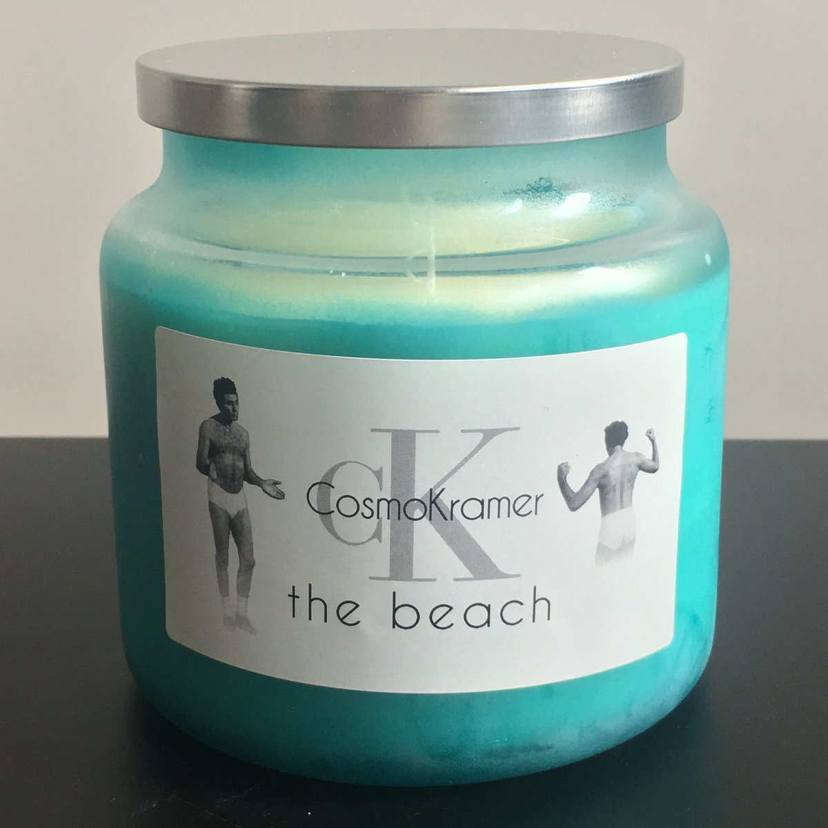 Kramer "The Beach" Scented Candle ChampagneVideo