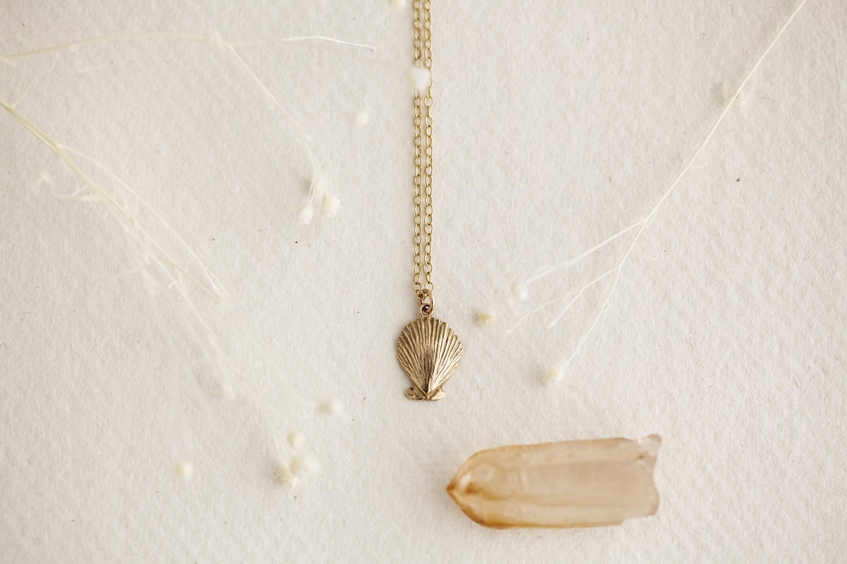 Image of *SALE* scallop shell necklace (in silver or 9ct gold)