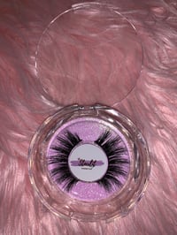 Luxie Lashes
